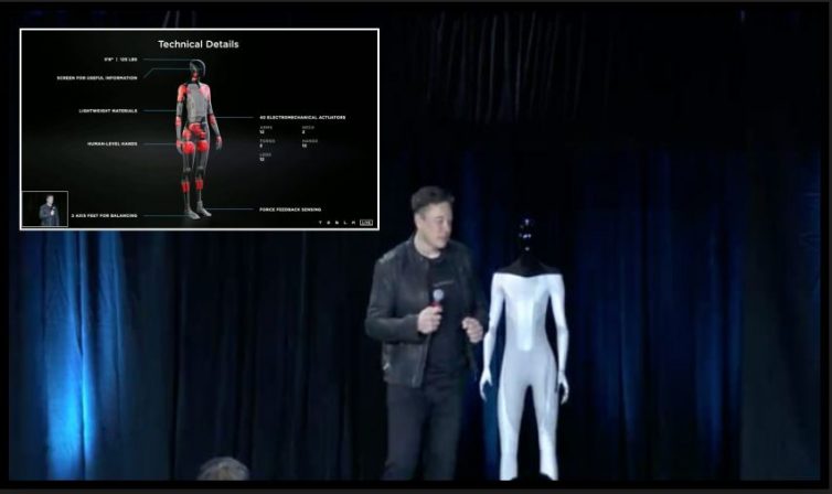 Elon-Musk-says-Tesla-will-build-a-humanoid-robot-prototype-by-next-year
